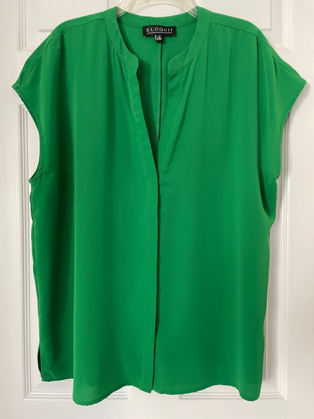 Eloquii Kelly Green Notch Collar Blouse